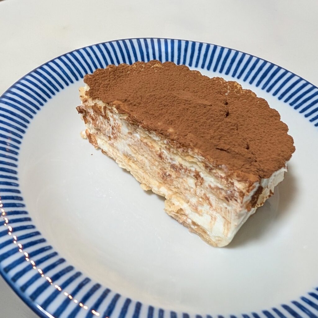 ヨーグルトチーズケーキ風ティラミス