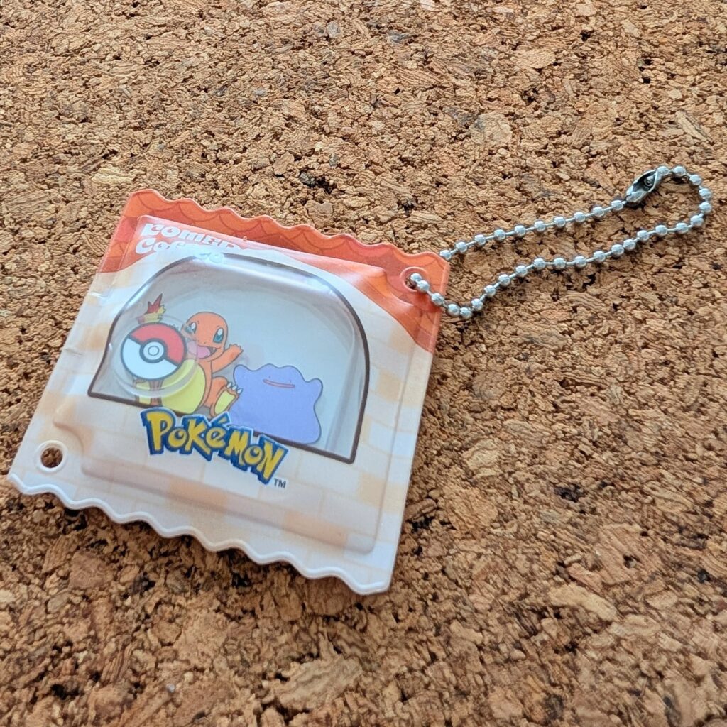 ポケモンチャームとボールチェーンカバー
