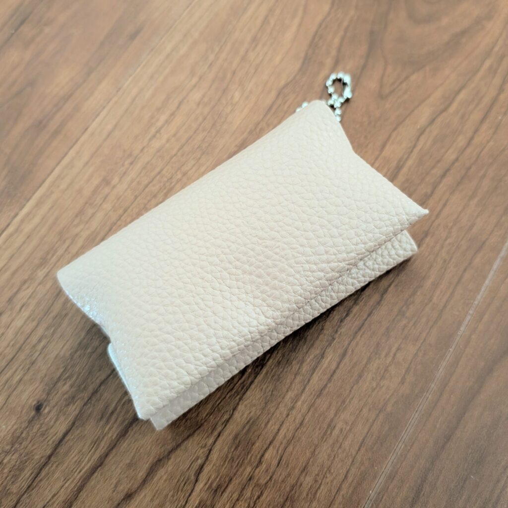 セリアのティッシュケース