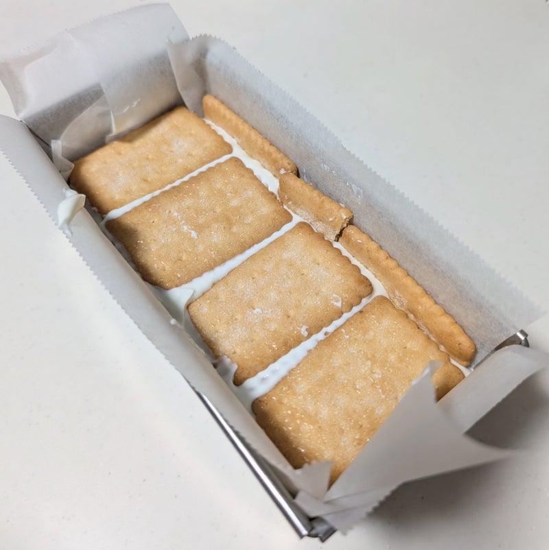 ヨーグルトサブレチーズケーキの仕込み