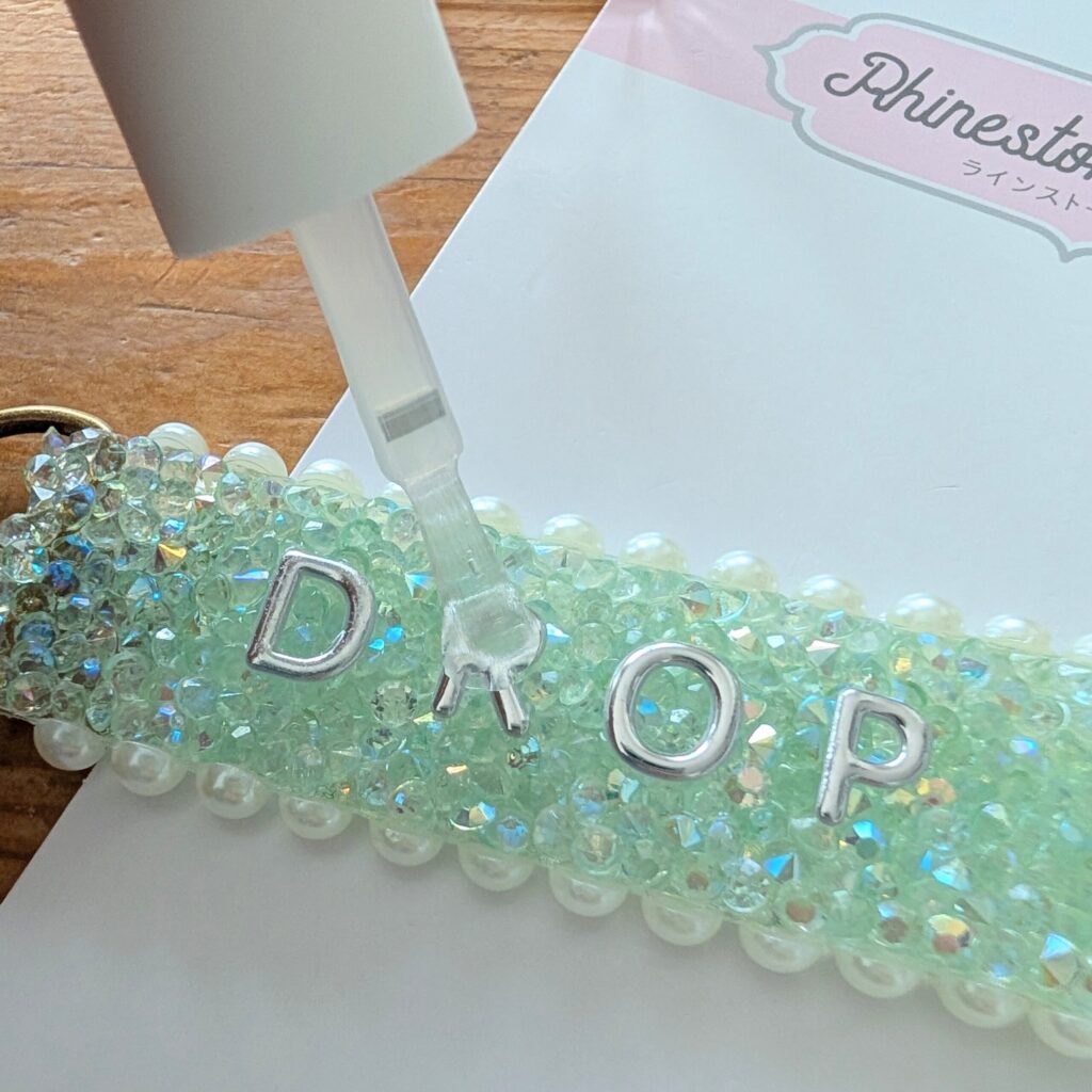 キラキラテープで手作りキーホルダー