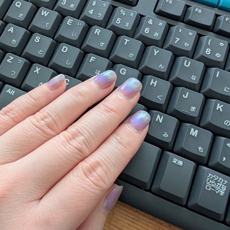 マグネットネイルとキーボード