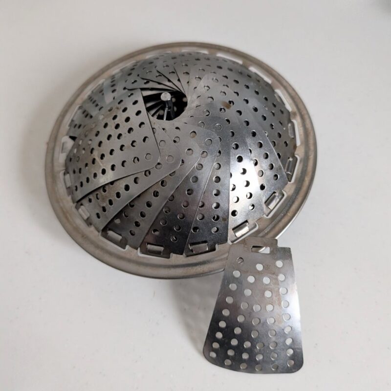ダイソー蒸し器 330円