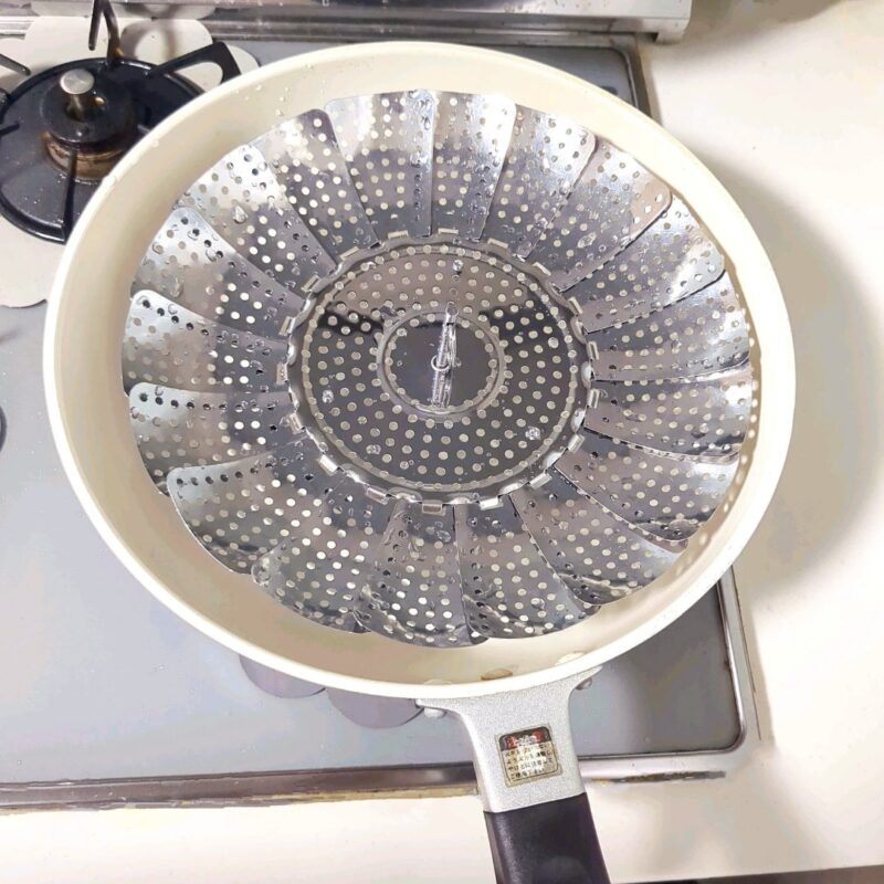 ダイソー ステンレス折りたたみ蒸し器 せいろ代用品
