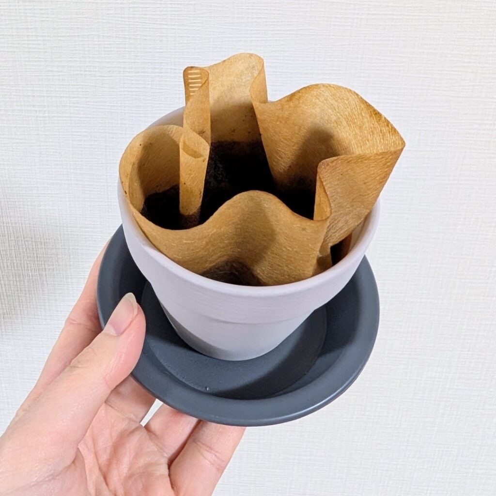コーヒーかす消臭ポットを手作り