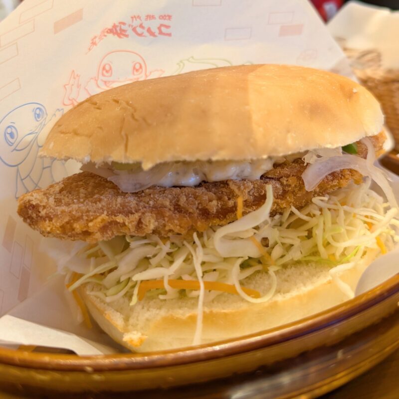 コメダ×ポケモン フシギダネたちのハンバーガー
