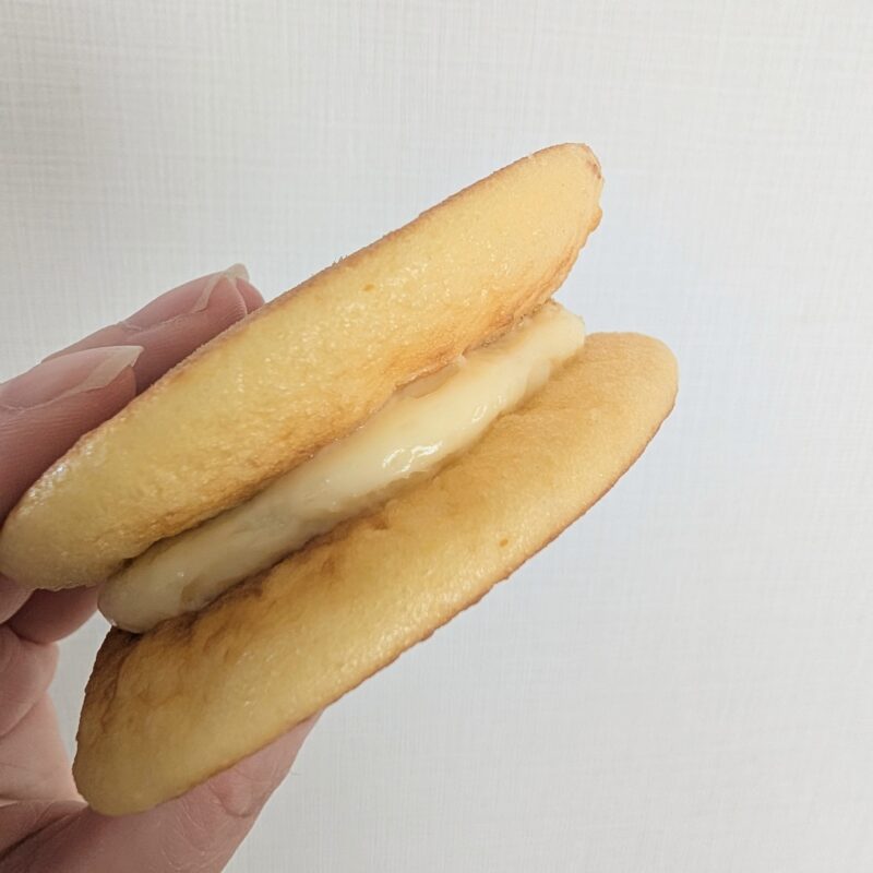 シャトレーゼ 国産バターと自家炊き餡のパンケーキ