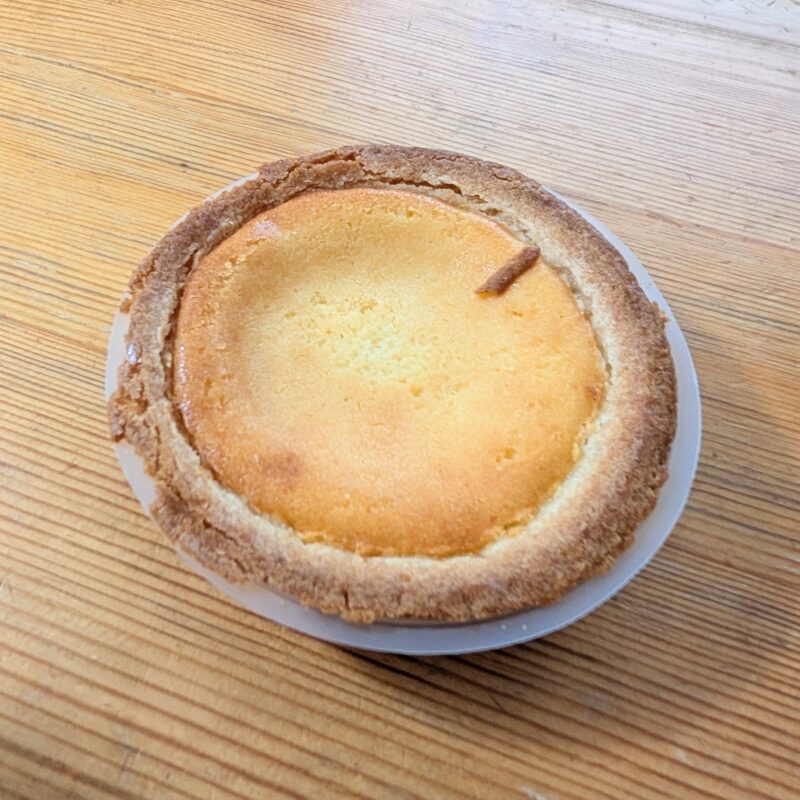 ベイクドチーズタルト