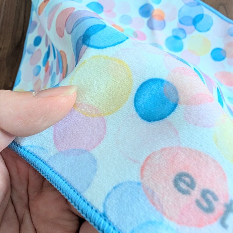 くっつきタオル