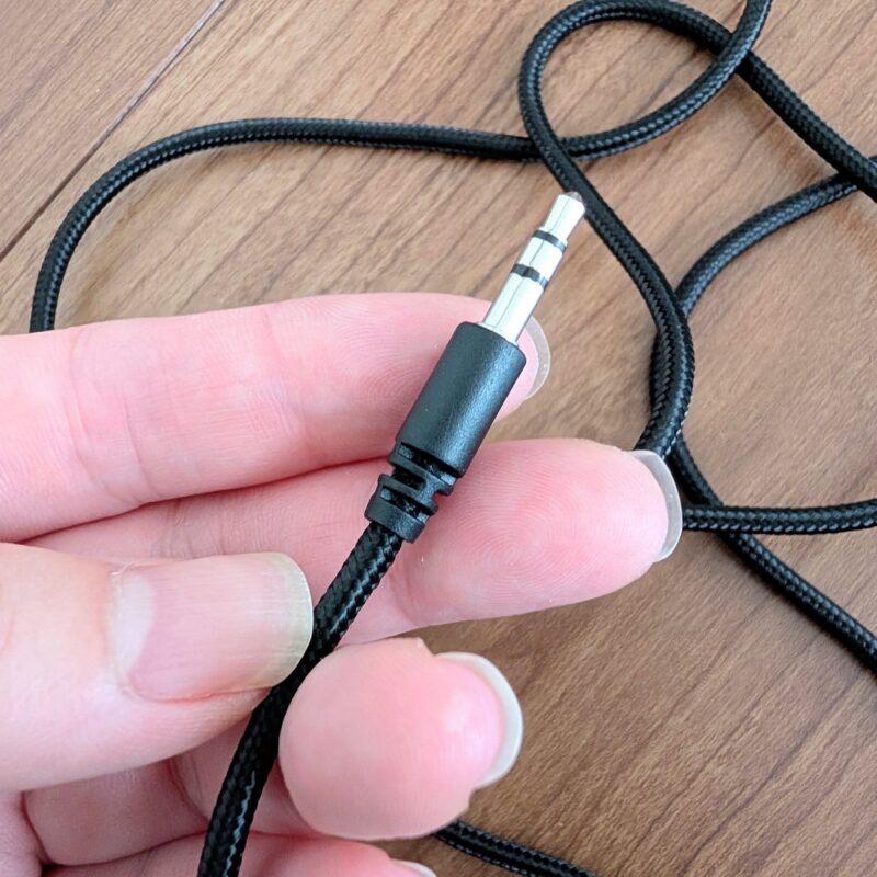 セリア 布ケーブル AUXケーブル