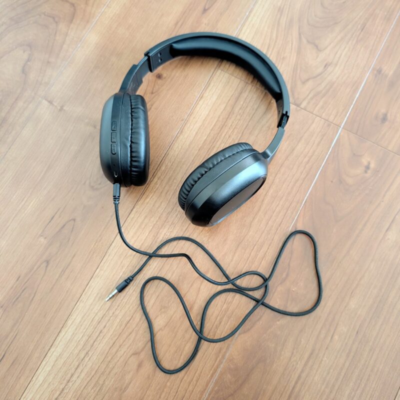セリア 布ケーブル AUXケーブル