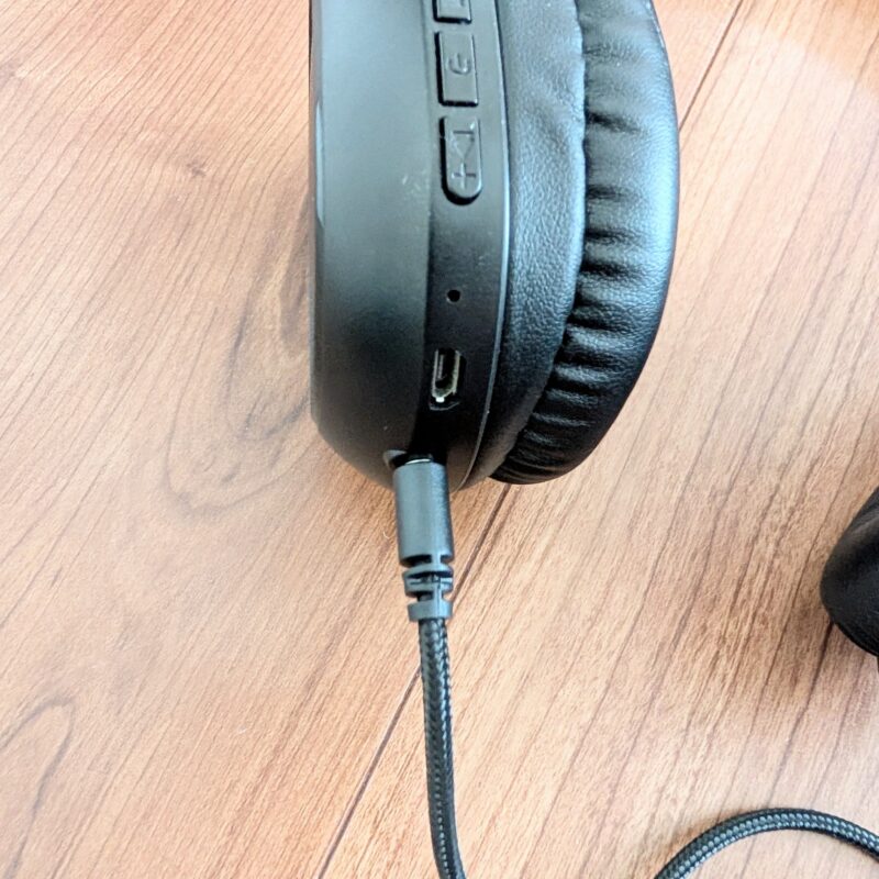 セリア 布ケーブル AUXケーブル