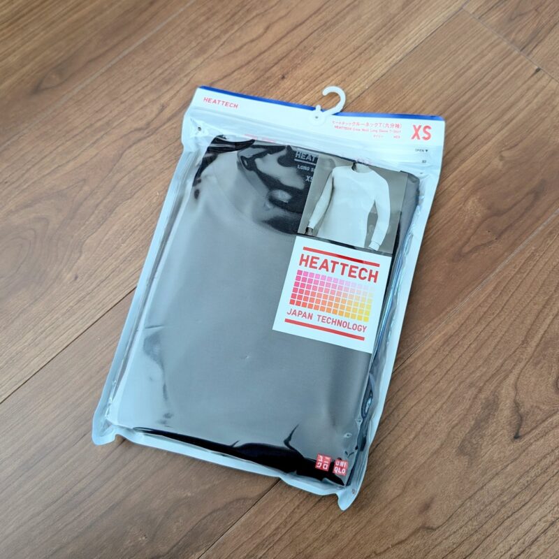 ユニクロ ヒートテッククルーネックT